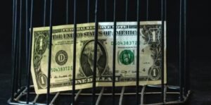 Formation aux nouveaux outils pour épargner ou gagner de l’argent